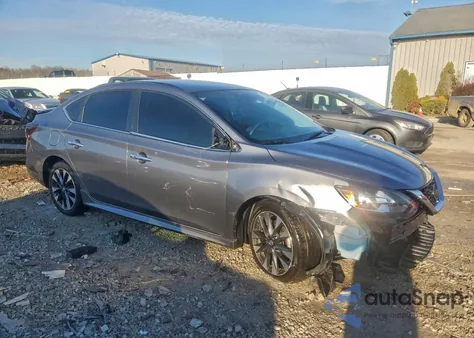 2019 Nissan Sentra S z USA, uszkodzony, nr VIN 3N1AB7AP2KY281832